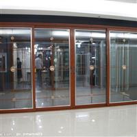 衛(wèi)浴潔具玻璃與衛(wèi)生間隔斷 太原騰達(dá)玻璃門(mén)窗廠的專(zhuān)業(yè)解析