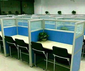 香河辦公家具廠家 專業(yè)定制電腦桌、培訓桌、員工工位與衛(wèi)生間隔斷